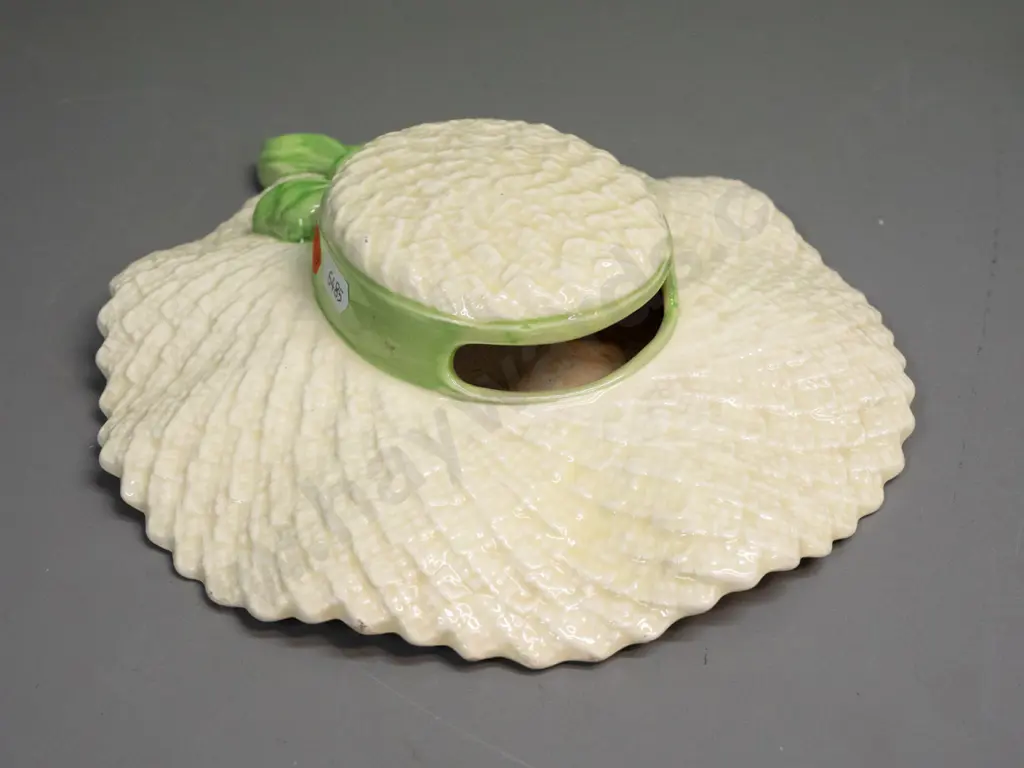 retro Falcon Ware wall pocket vase in shape of a straw hat with ribbon H-260 W-220 Image 1++