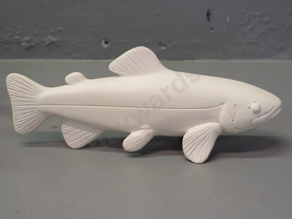 Ika Arts Dunedin NZ brown trout figure in with signed Stan Woods design card dated 1997 - L-210 Image 1++