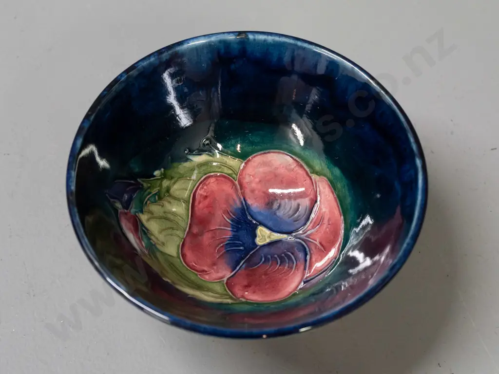 vintage small dark blue pansy tube-lined Moorcroft flared-side bowl / dish D-110 - see photos for maker's marks Image 1++