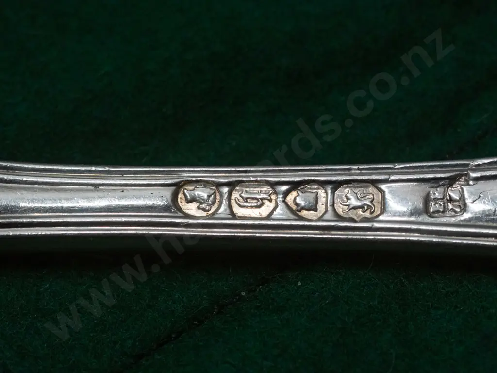 King's pattern silver cutlery - 12x large forks, L-200, several different hallmarks, 100 -112 grams each, in fitted felt Image 1++