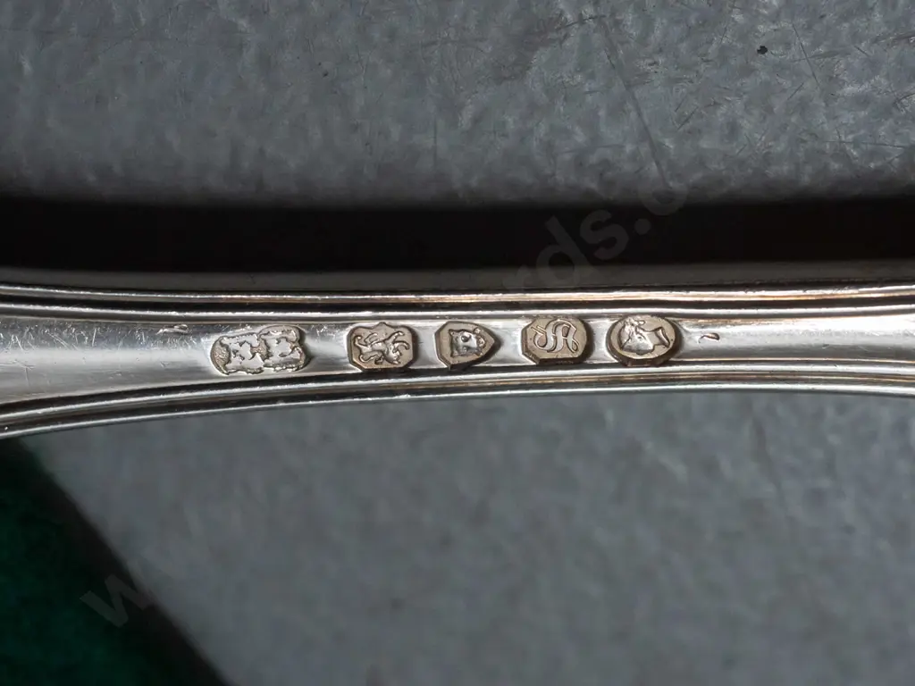 King's pattern silver cutlery - 12x large forks, L-200, several different hallmarks, 100 -112 grams each, in fitted felt Image 1++