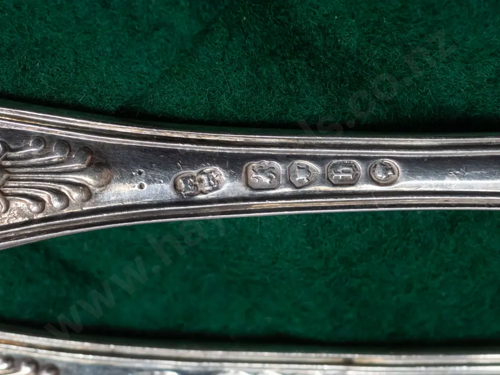 King's pattern silver cutlery - 12 medium forks L-180, several different hallmarks, see photos. Weights from 65 to 68g Image 1++