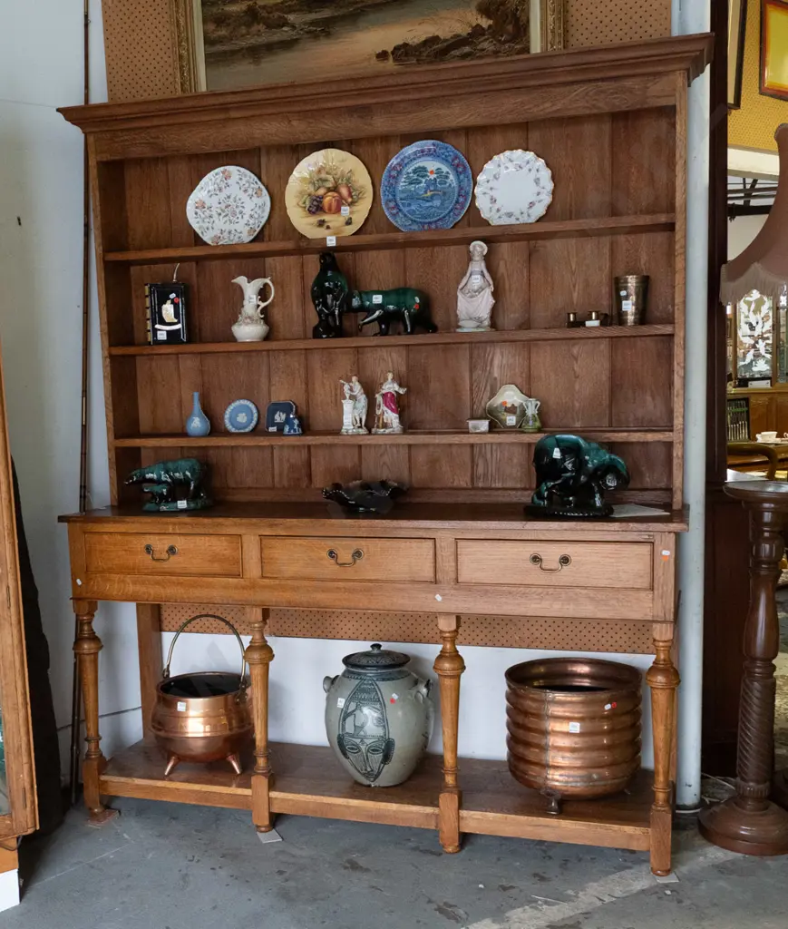 Vintage oak Georgian style open shelved dresser, shaped cornice above 3 shelves, 3 drawers with Image 1++