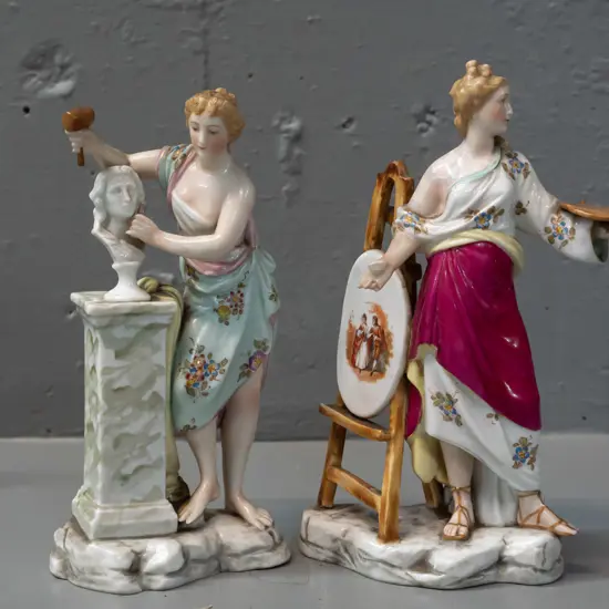 2 continental porcelain figurines -  sculptor with chisel and artist - unknown mark, see photos. Painter missing a