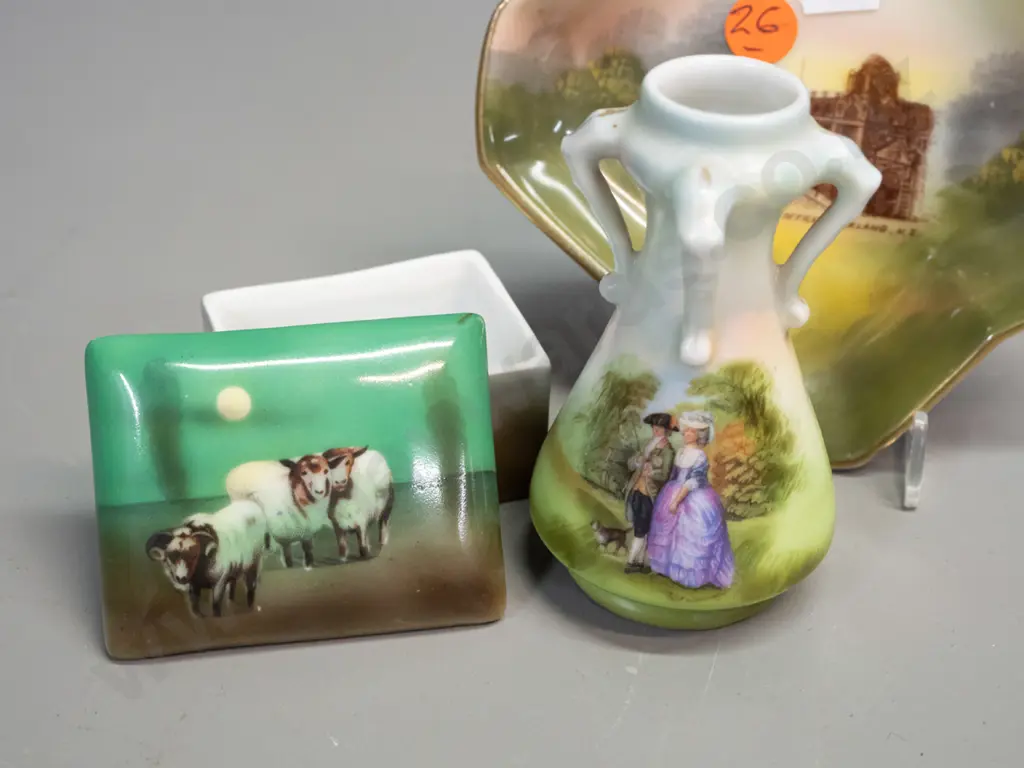 3 Royal Bayreuth Bavaria items - souvenir Auckland Post Office dish, lidded trinket with sheep & small handled vase H-95 Image 1++
