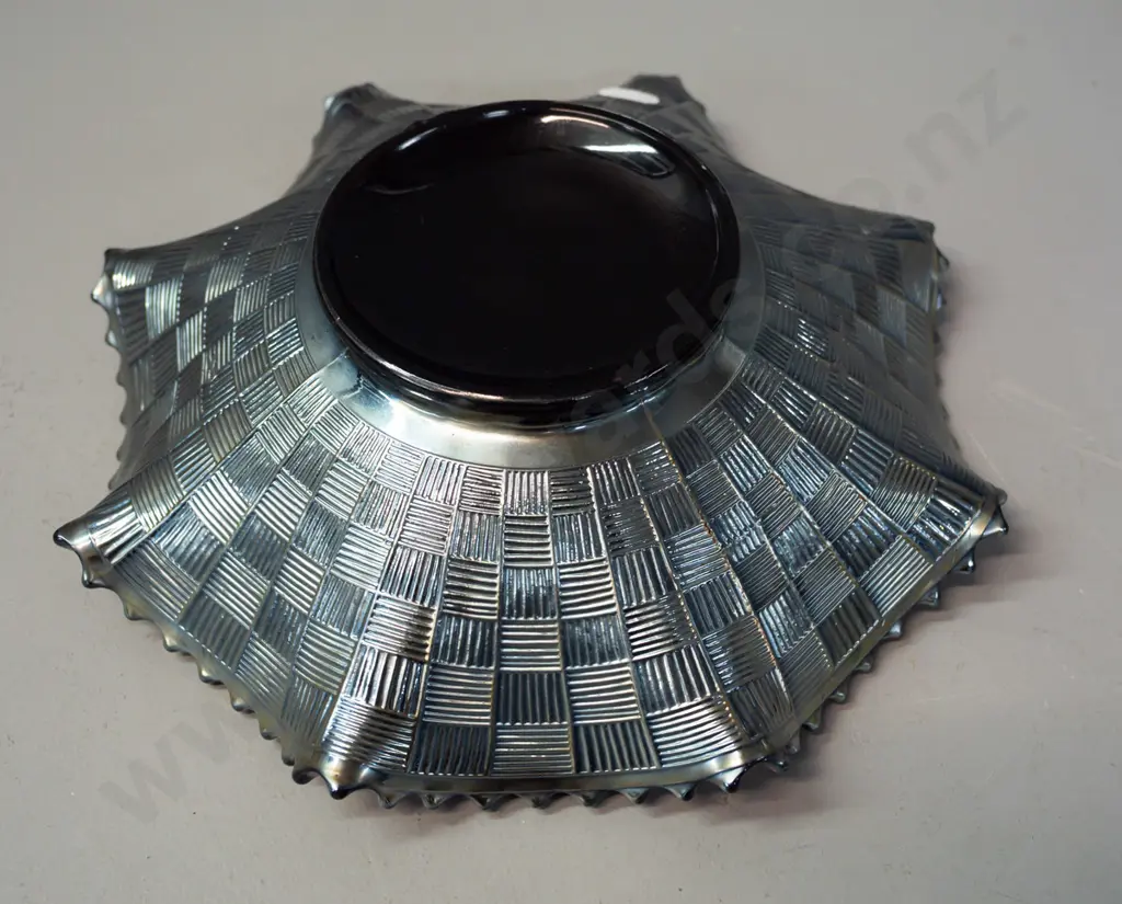 dark red carnival glass frilled edge bowl with underscored "N" mark in centre H-70 D-250 Image 1++