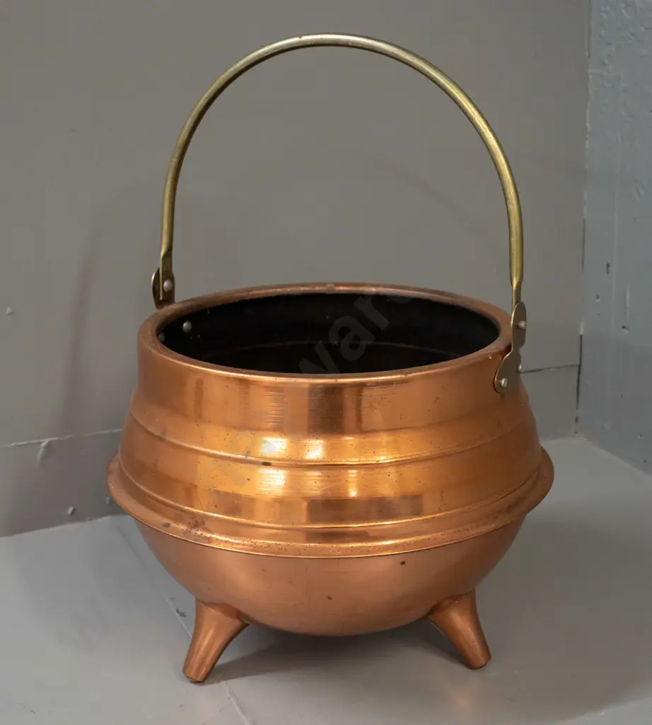 3-footed cauldron shaped wood bin - copper plated metal with brass handle - some corrosion & wear to plating H-480 D-330 Image 1++