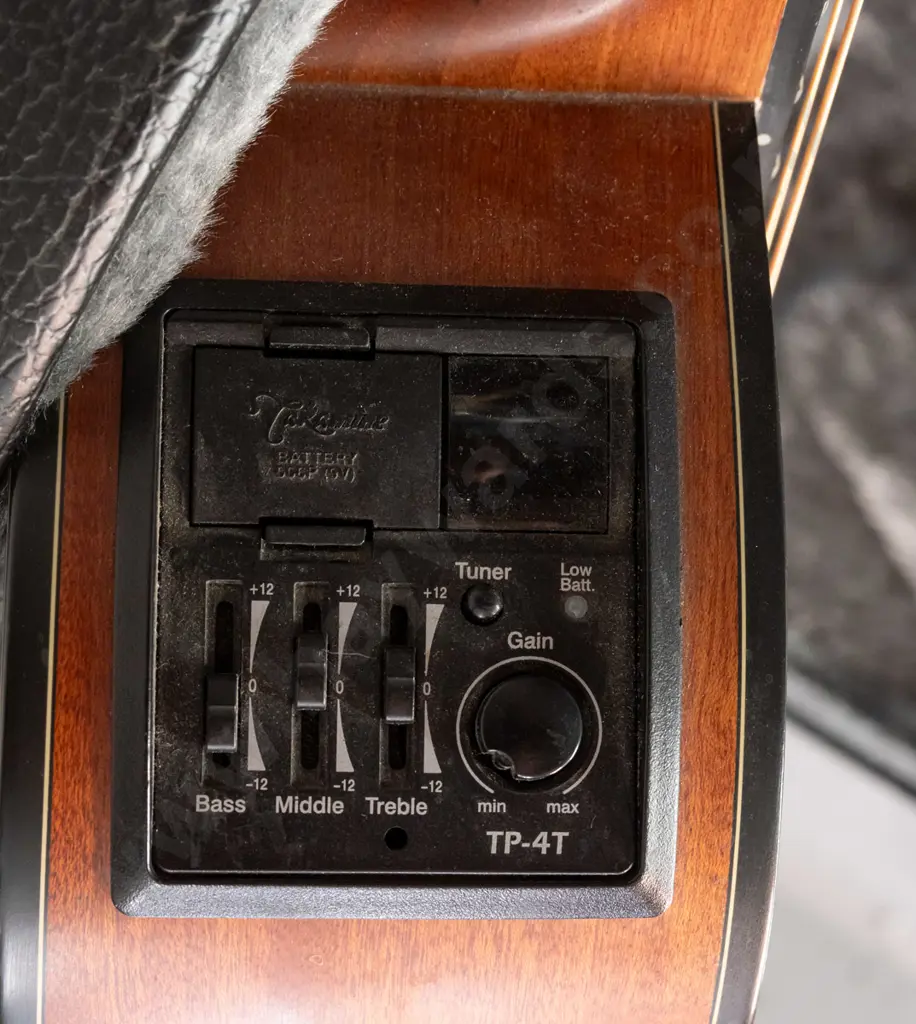 Takamine dreadnought acoustic guitar model GDE11MCE-NS in Ashton hard case. Minor usage wear and scratches, minor areas Image 1++