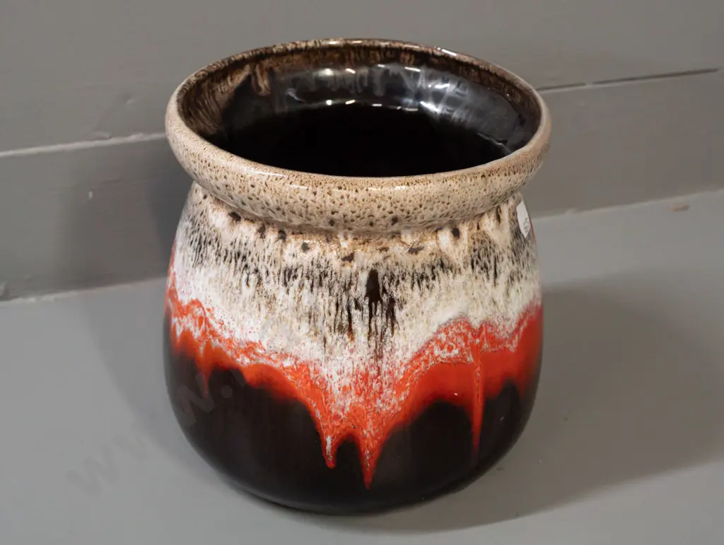 retro lava glaze pottery jardiniere, unknown maker's mark on base, some staining inside H-180 D-170 Image 1++
