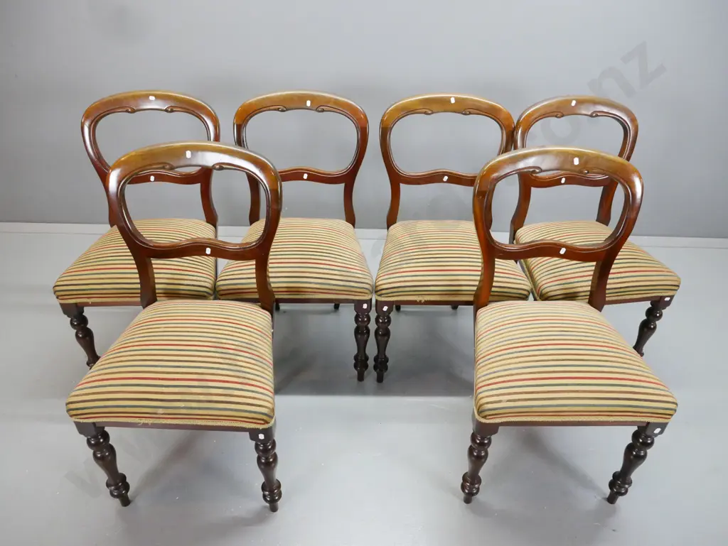 reproduction Victorian style mahogany oval dining table on 4-point cathedral base, walnut veneer top, with 6 mahogany Image 1++