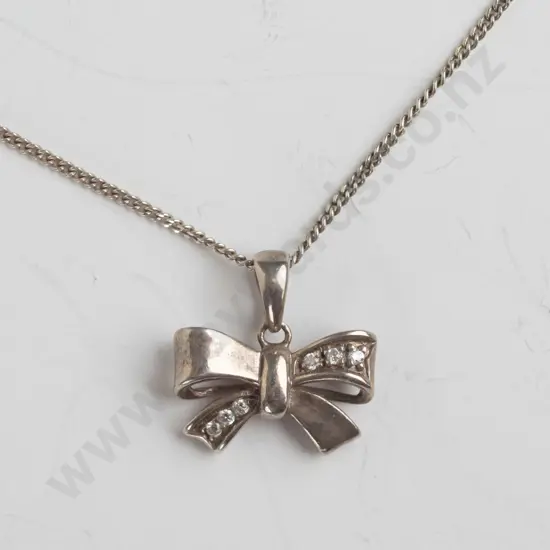 silver bow necklace stamped 925
