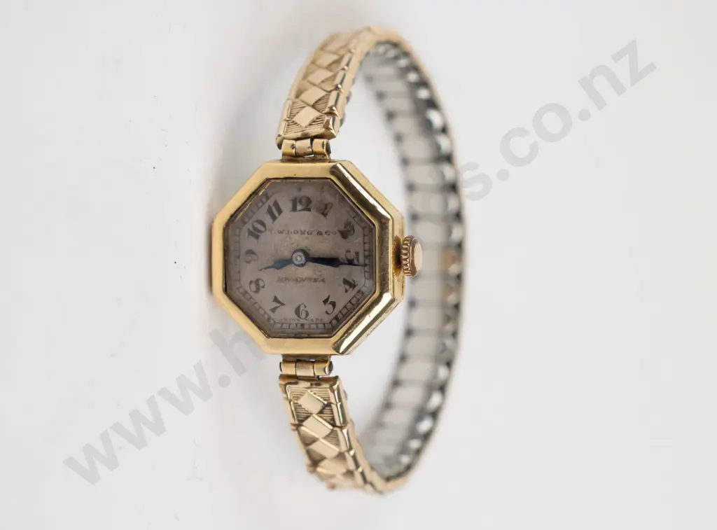 ladies watch T W Long 18ct case estimated 2gms gold plated bracelet Image 1++