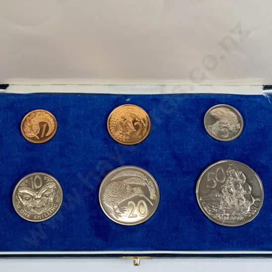 cased New Zealand coins 1968