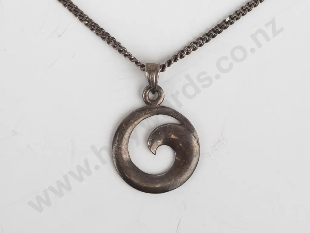 silver necklace chain stamped 925 Image 1++