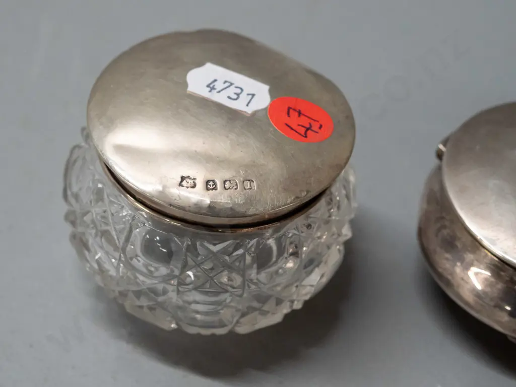 2 hallmarked sterling silver items - cut glass pot with silver lid and a small baize-lined trinket with hinged lid, both Image 1++
