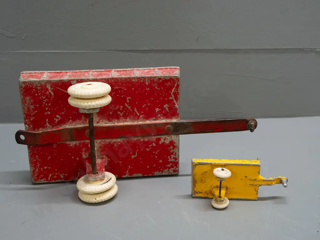 vintage Fun Ho white-wheel cast alloy vehicles - 2 tractors and 2 trailers. Larger tractor missing blade attachment, Image 1++