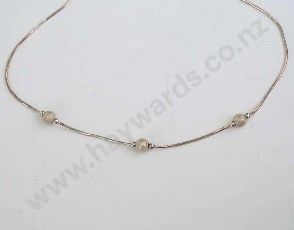 silver necklace stamped 925 Image 1++