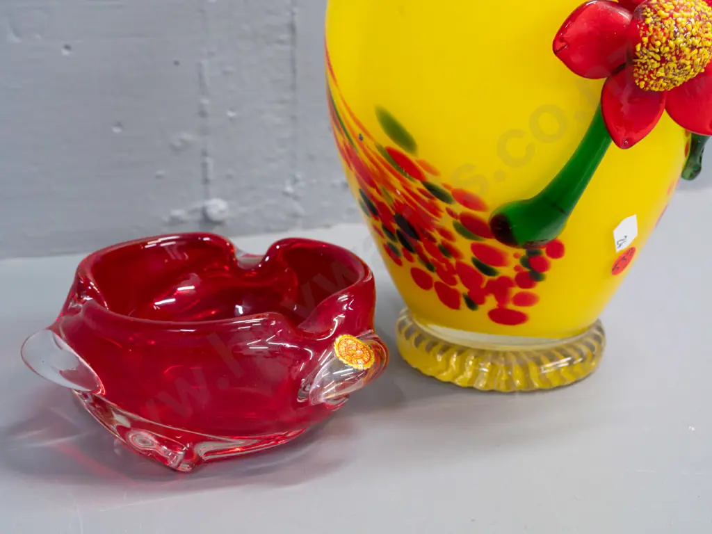 2 pieces of colourful glass - yellow over white and clear base frilled rim vase with applied floral decoration H-255 Image 1++