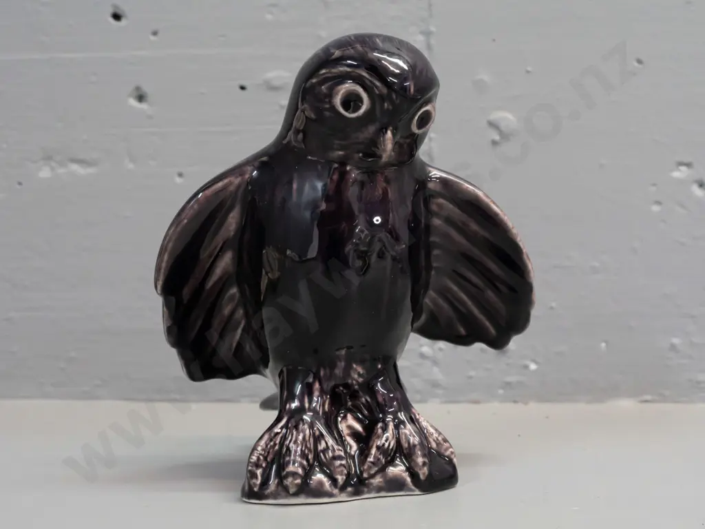 Bob Steiner Ceramics New Zealand pottery Ruru figure, dated 2009 - dark purple glaze H-160 Image 1++