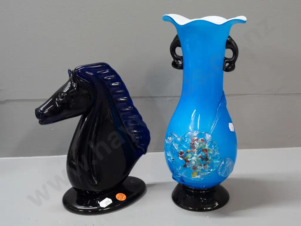 2 glass items - dark blue horse bust ornament with Bristol Blue Glass Henbury label and a rustically finished vase - Image 1++