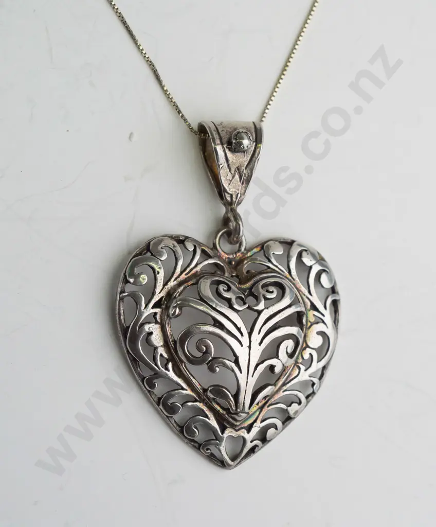 silver large heart necklace chain stamped 925 Image 1++