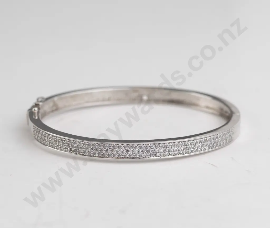 silver cz bangle 18gm Image 1++