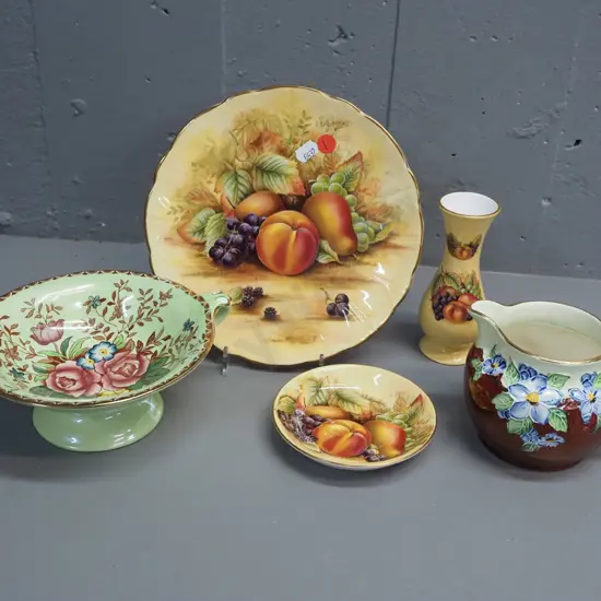 Maling small green comport and thumbprint jug and 3 pieces of Aynsley Orchard Gold - plate D-210, pin dish & bud vase