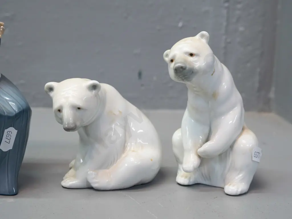 3 Lladro figurines - 2 polar bears and a seated nun with needlework H-200 - all need cleaning, crazing to one Image 1++