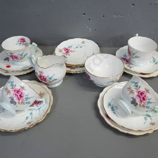 Aynsley retro floral tea ware with gilded rims - 4 trios, 2 extra plates & saucers, cream jug H-85 & sugar