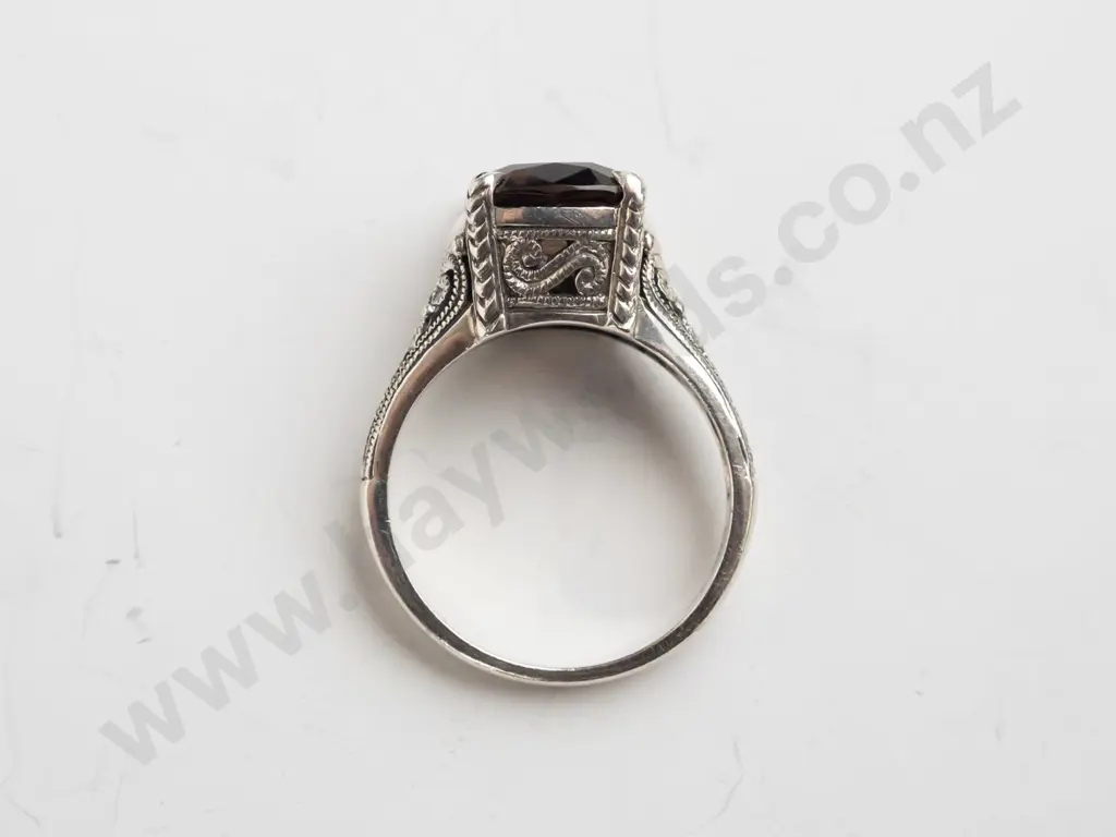 sterling silver smoky quartz ring stamped 925 Thailand size R.5 Image 1++