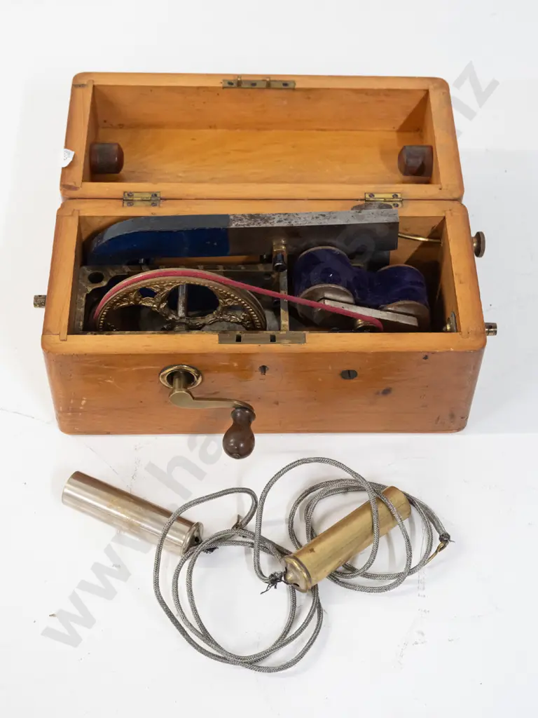 vintage wood-cased electro-therapy device - hand-crank magnetic generator with ornate pierced brass wheel, brass Image 1++