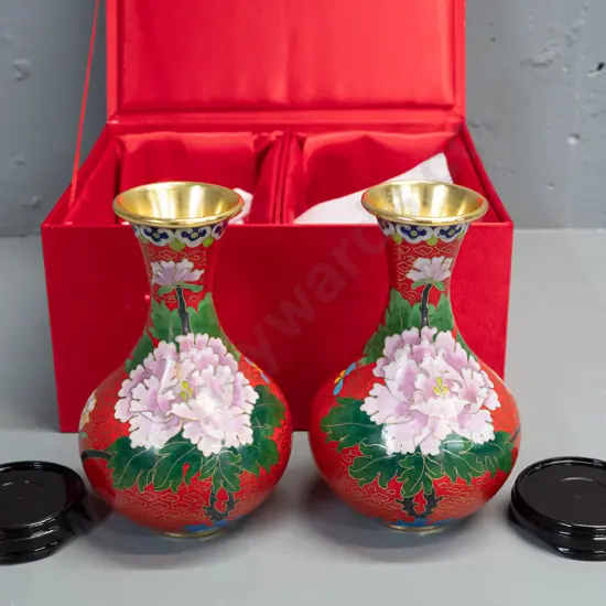 pair of Chinese cloisonne vases in fitted presentation box with moulded plastic stands and a pair of white cotton gloves