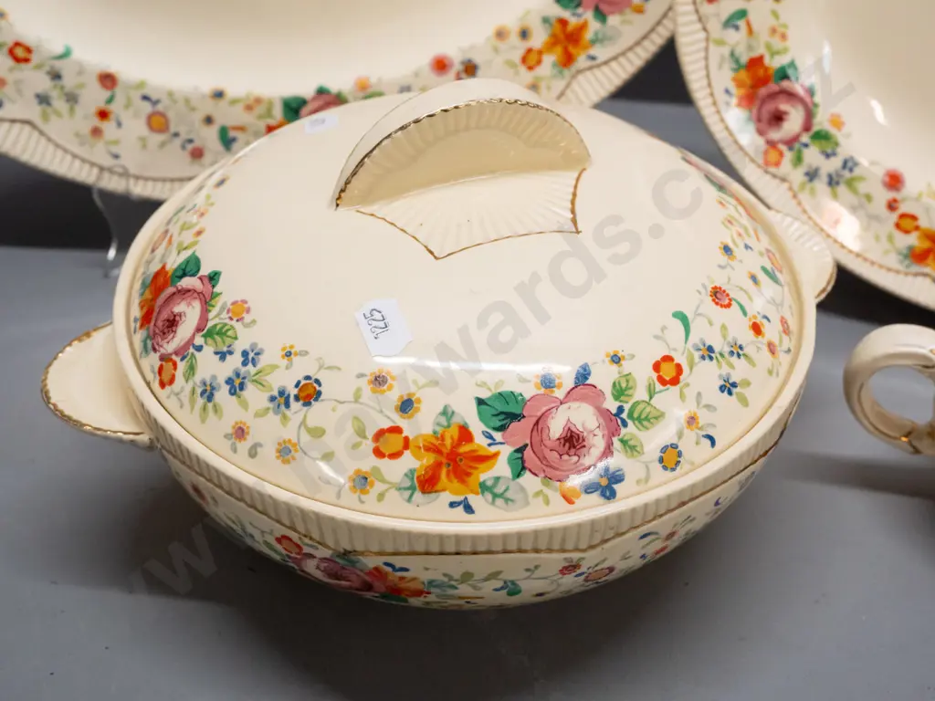 vintage Clarice Cliff Rosemary table ware - 2 oval ashetts, lidded vegetable dish and a sauce boat - larger ashett L-350 Image 1++