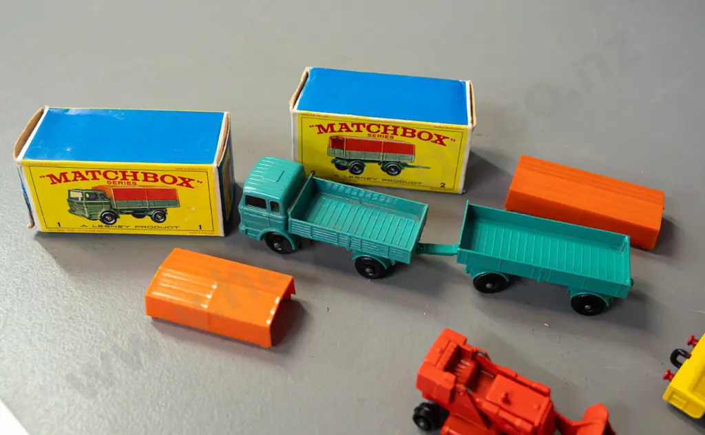 5 Matchbox vehicles with original boxes - New Model 1 & 2 Mercedes truck and trailer, 2 diesel shunters and a Drott Image 1++