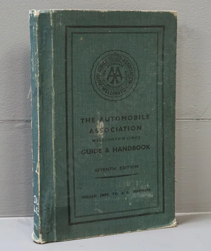 New Zealand Automobile Association Wellington guide book 7th Edition - published 1836 - some wear & discolouration Image 1++