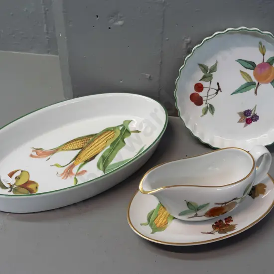 3 Royal Worcester items  - "Evesham Vale" scalloped edge quiche dish and oval dish L-320, gilt rim sauce boat and saucer
