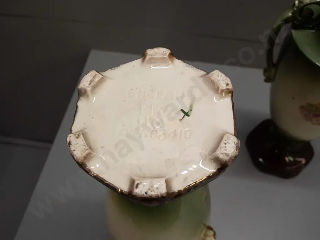 pair of English Victorian vases with highland cattle scenes, gilt decoration, hand-decorated transfer, L. Reid signature Image 1++