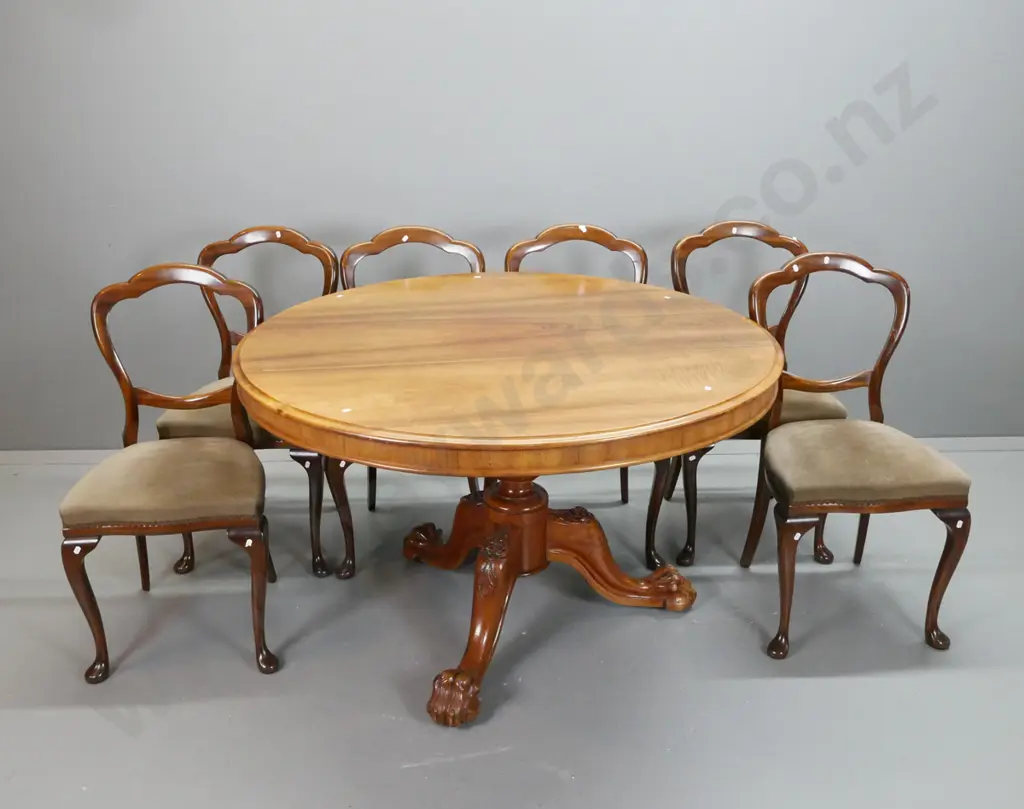 colonial cedar round breakfast table with tilt mechanism on turned pedestal base on 3 sweeping carved legs & lions paw Image 1++