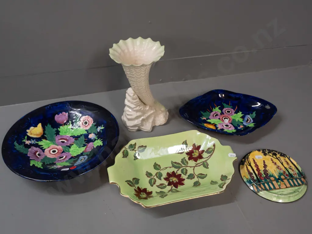 3 Maling china dishes, a Grimwades Byzanta teapot stand and a Belleek style cornucopia vase, no maker's marks - vase has Image 1++