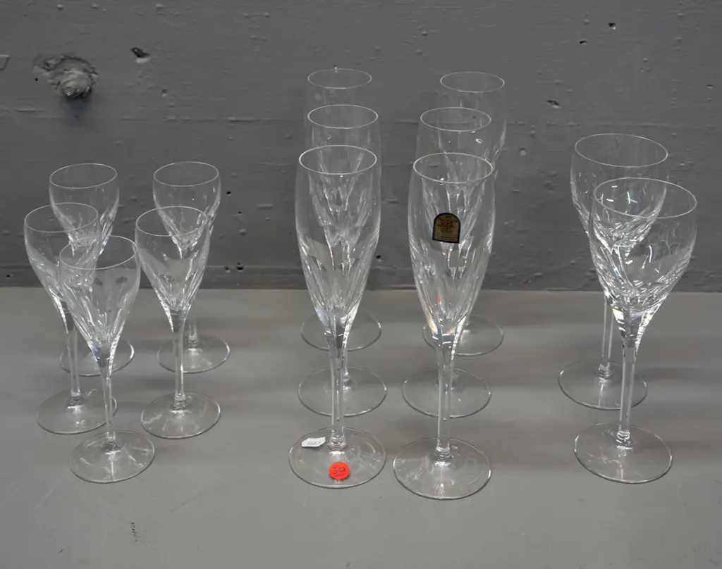 Davinci Italian crystal in 3 sizes - 6 champagnes H-230, 2 wine glasses, 5 liqueurs Image 1++