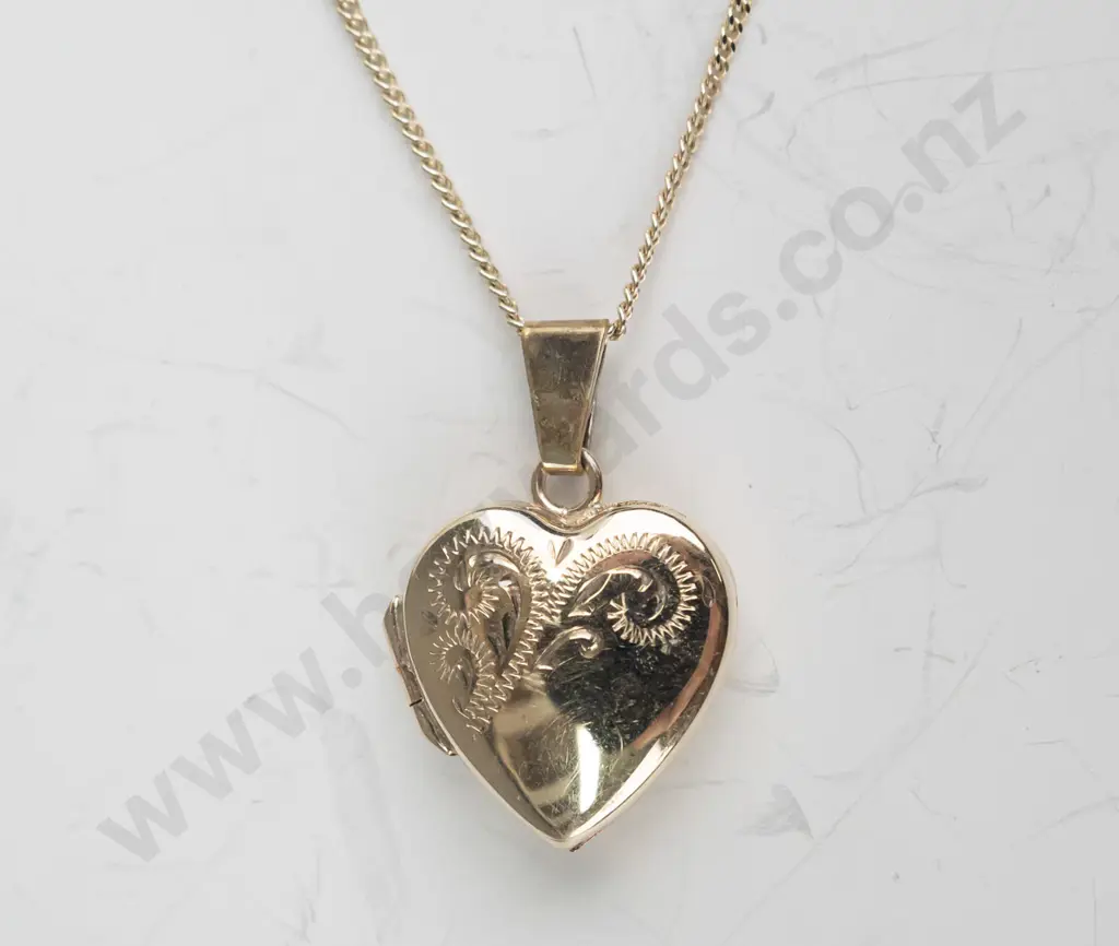 sterling silver heart locket pendant and chain Image 1++