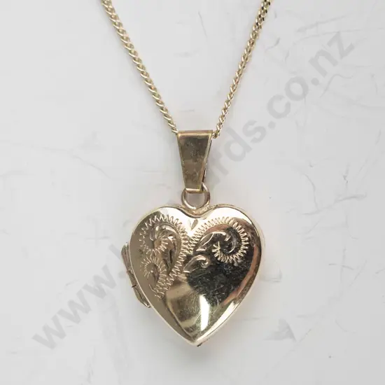sterling silver heart locket pendant and chain