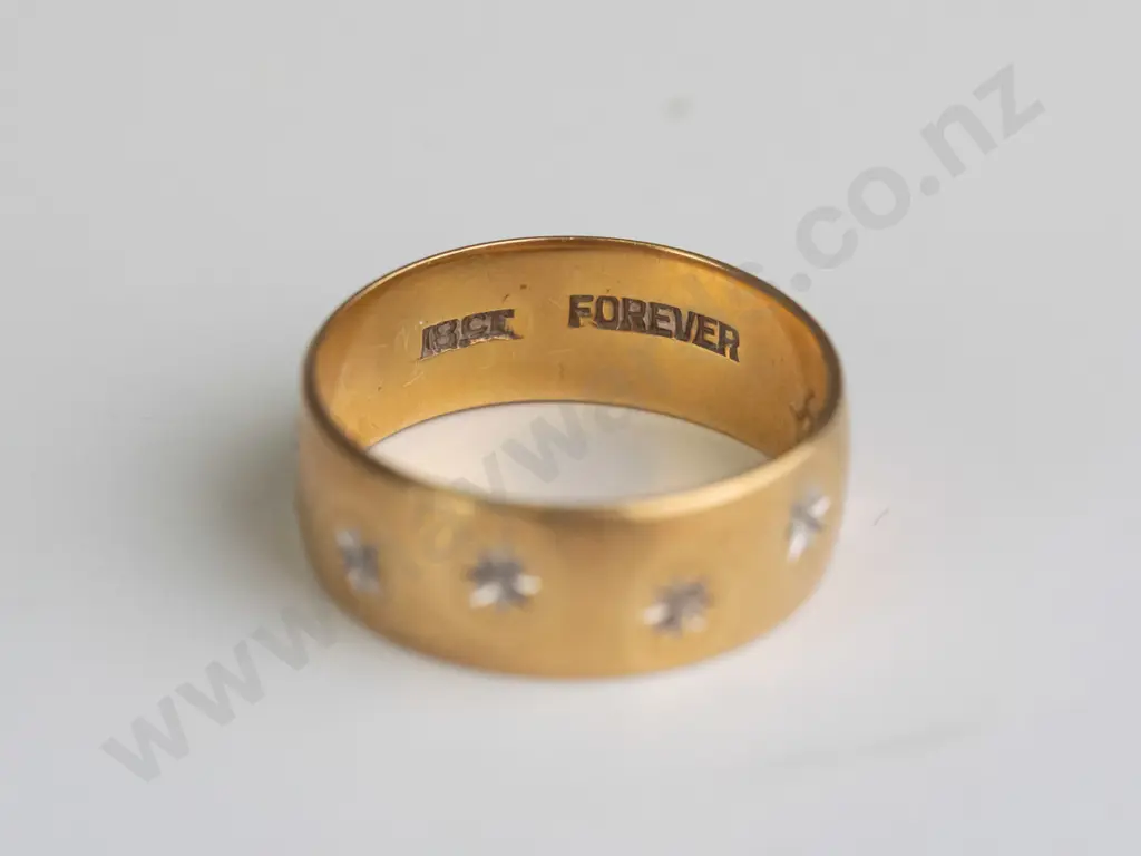 18ct gold & platium leaf pattern ring 2.8gms Size N Image 1++