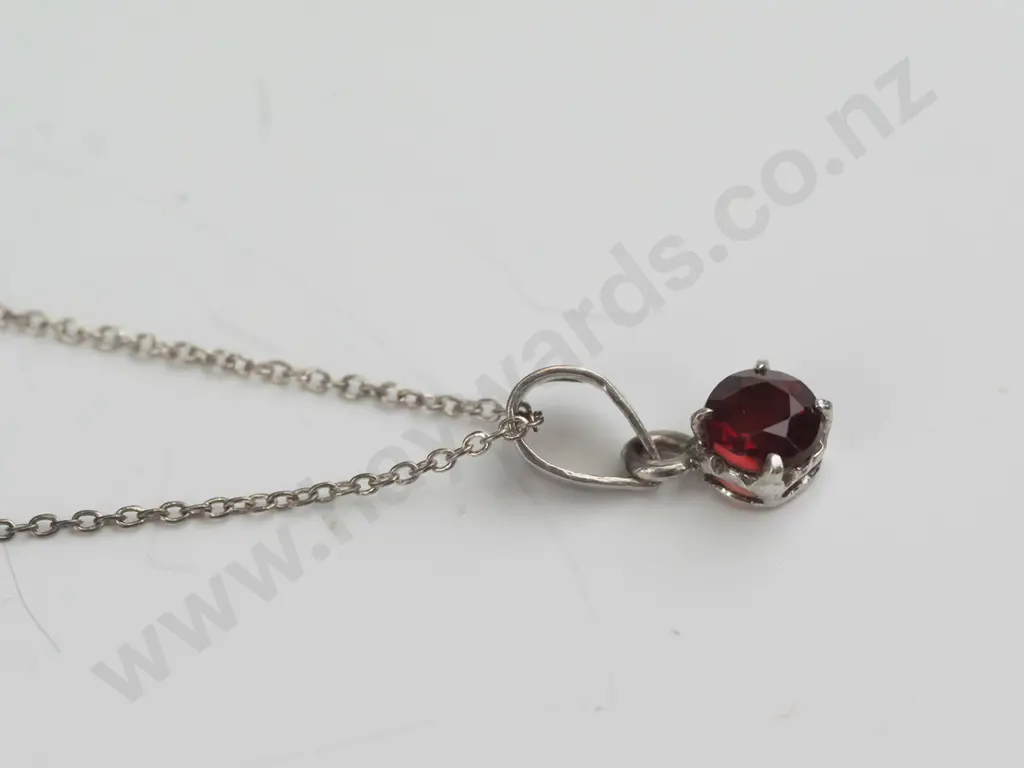 silver garnet necklace stamped 925 Image 1++