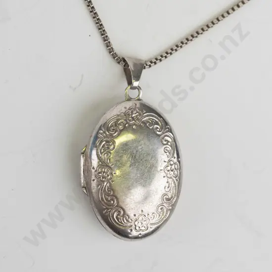 silver locket stamped 925