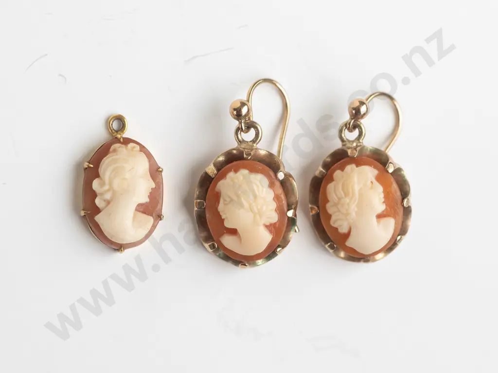 cameo pendant & earrings no marks Image 1++