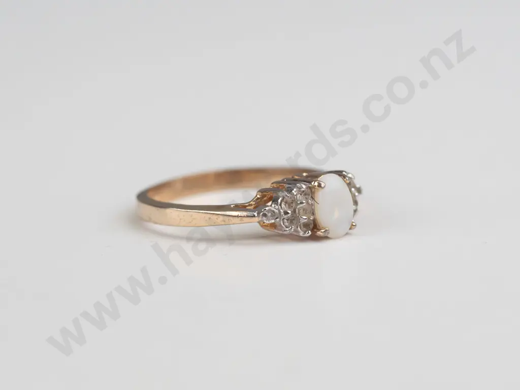 cz & opal ring Size M.5 Image 1++