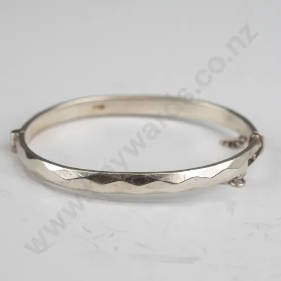 baby silver bangle stamped sterling silver safety chain broken 14gm