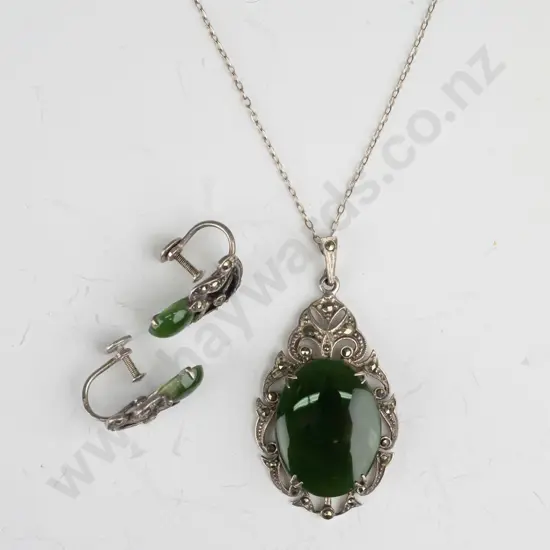 greenstone - diamante necklace & earring set no marks
