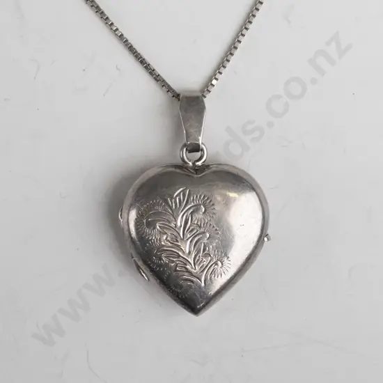 silver heart locket stamped 925